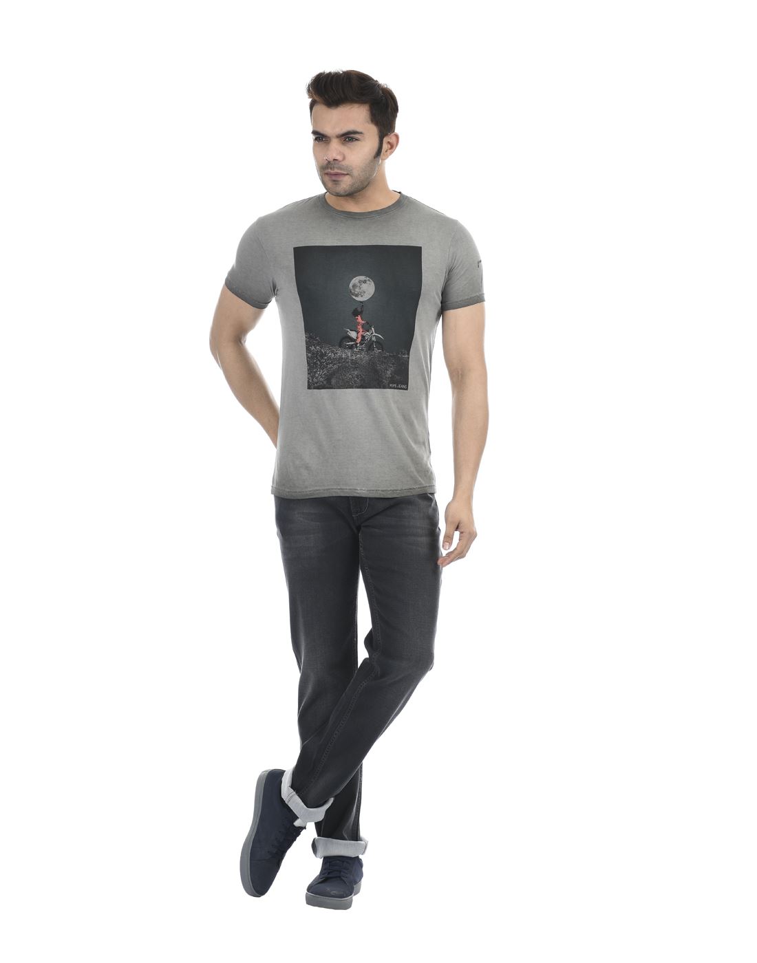 Pepe Jeans Men Casual Wear Grey Graphic Print T-Shirt